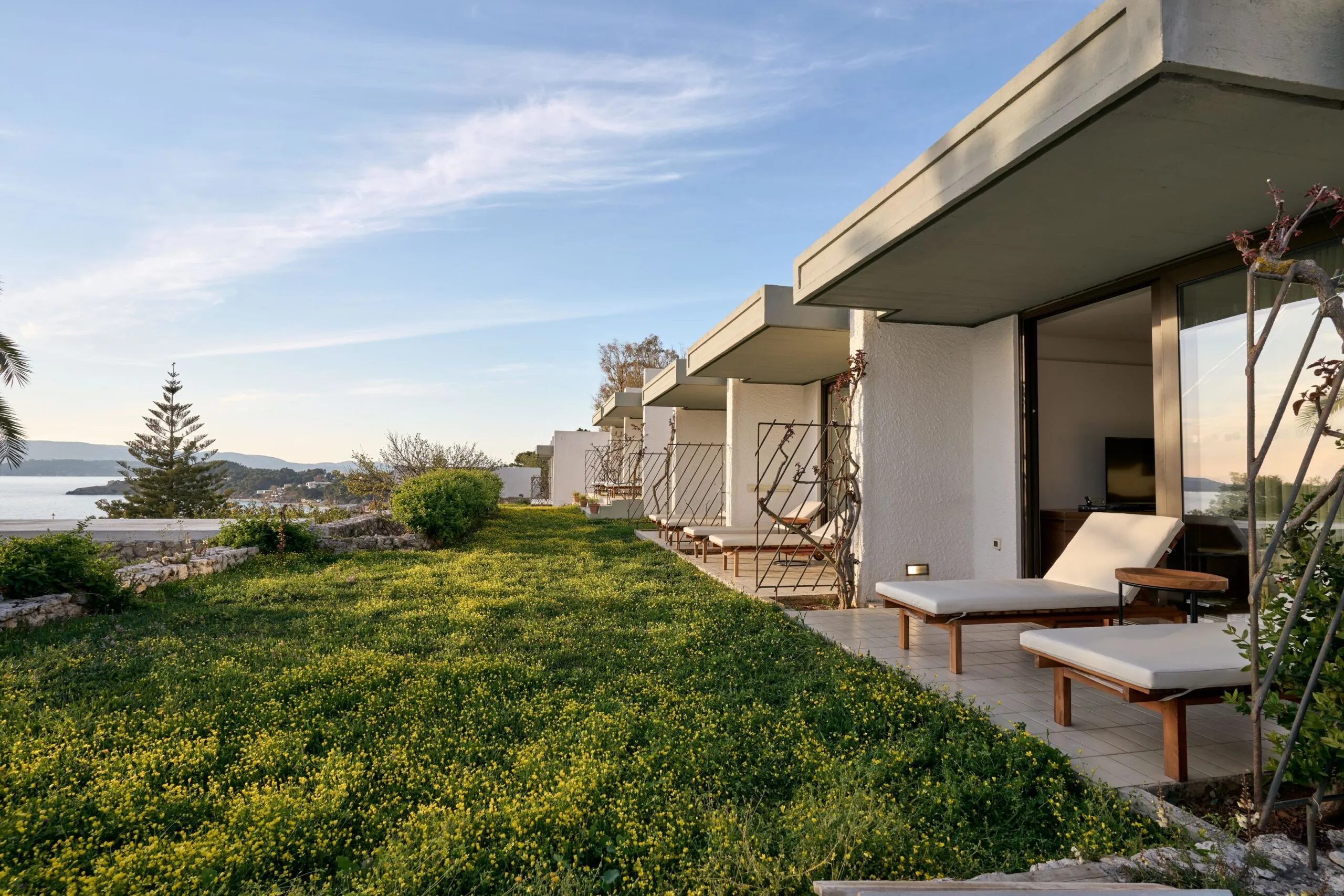 White Rocks Hotel Kefalonia — W
